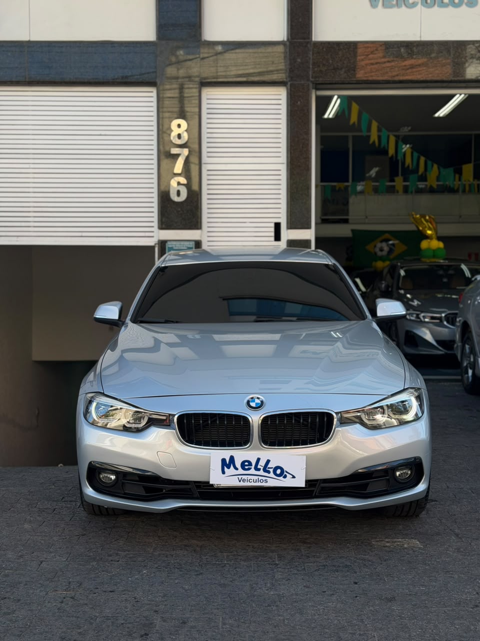 320I